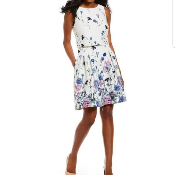 Ivanka Trump Dresses & Skirts - Ivanka Trump Lilac Dress Size 2